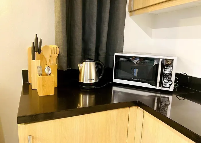 Avant At The Fort- View In Bonifacio Global Apartment Manila
