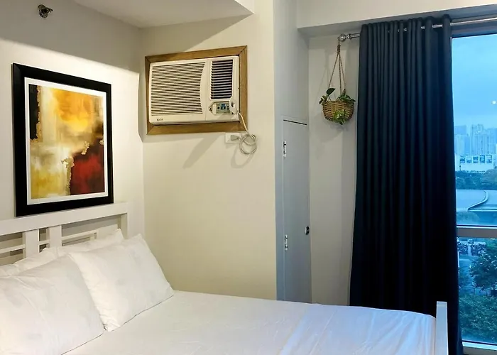 Avant At The Fort- View In Bonifacio Global Apartment Manila