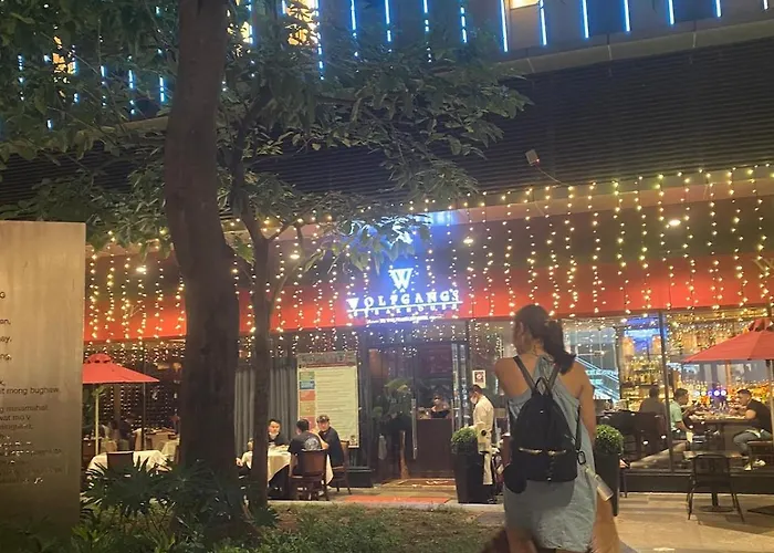 Apartment Avant At The Fort- View In Bonifacio Global Manila