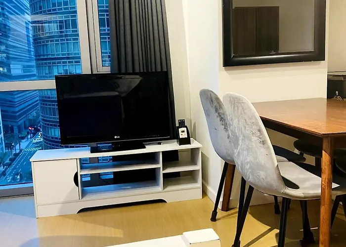 Apartment Avant At The Fort- View In Bonifacio Global